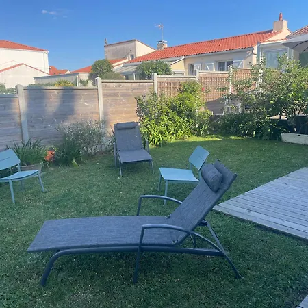 Maison Chaleureuse, Vue Mer, 6 Personnes 別荘 *
